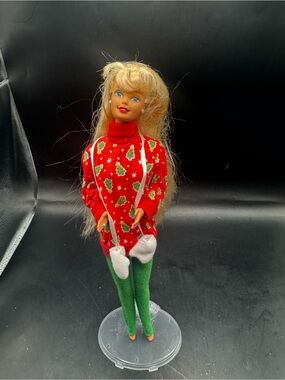 Barbie Mattel 1995 Caroling Fun Doll Special Edition 13966 Blonde Hair Christmas